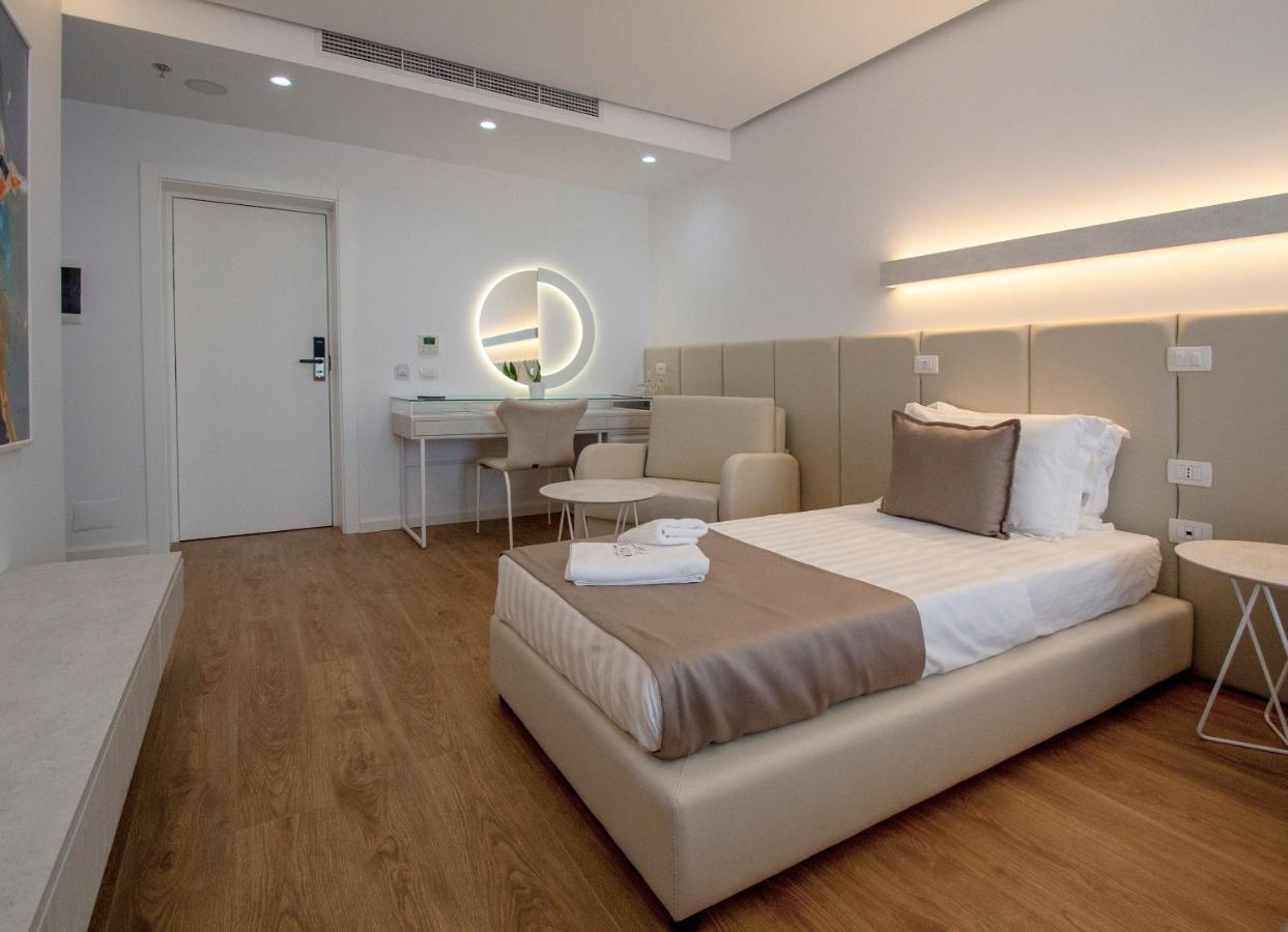 Dazur Coast 5* Orikum